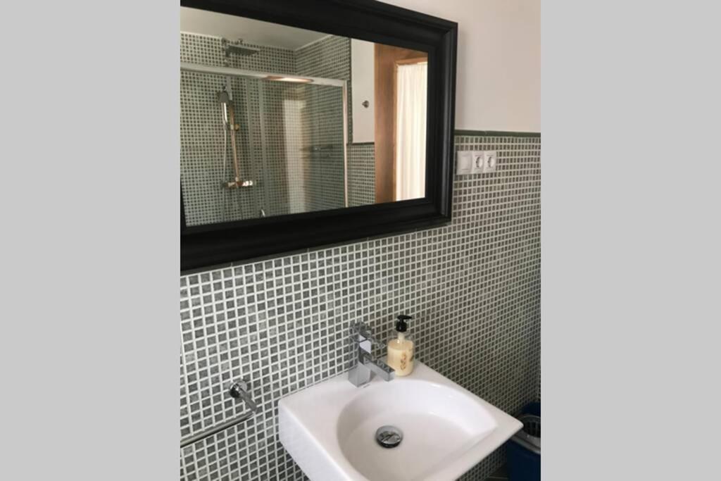 Apartamento primera línea de playa Finisterre Exterior foto